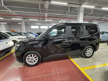 SPOTICAR Ford Transit Courier 1.0 Ecoboost 125cv Titanium Usata - Veicoli Commerciali Benzina Nero - Palermo - 1202338543_4