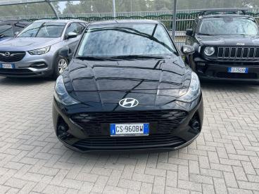 SPOTICAR Hyundai I10 1.0 Mpi A/t Prime Usata - City Car Benzina Nero - Milano - 502495679_2
