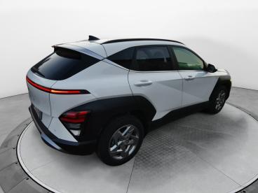 SPOTICAR Hyundai Kona 1.0 T-gdi 48v X Line 2wd 120cv Mt Usata - Suv Ibrido Bianco - Lancusi - 502456767_3