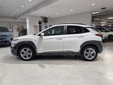 SPOTICAR Hyundai Kona 1.0 T-gdi 48v 120cv Xline Usata - Suv Ibrido Bianco - Vimercate - 1202460255_4