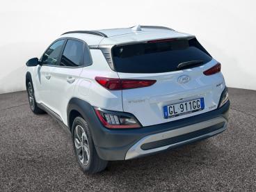 SPOTICAR Hyundai Kona I 2021 1.6 Gdi Hev Xline 2wd 141cv Dct Usata - Suv Ibrido Bianco - Roma - 502506852_4