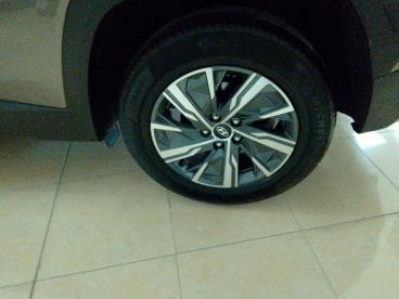 SPOTICAR Hyundai Tucson 1.6 Hev Aut.xline Usata - Suv Ibrido Nero - Foggia - 502352746_5