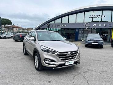 SPOTICAR Hyundai Tucson 1.7 Crdi Xpossible 2wd 115cv Usata - Suv Diesel Grigio - Rimini - 1202445161_1