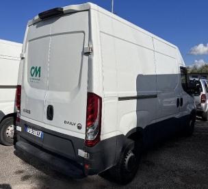 SPOTICAR Iveco Daily 35s14sv 2.3hpt Pm-tm Furgone Usata - Family Car Diesel Bianco - Empoli - 1202202900_3