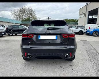 SPOTICAR Jaguar E-pace 2.0d 150 Cv Awd R-dynamic Usata - Suv Diesel Nero - San Vitaliano - 1202360554_2