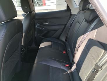 SPOTICAR Jaguar E-pace 2017 2.0d I4 S Awd 150cv Auto My19 Usata - Suv Diesel Bianco - Ravenna - 502389636_4