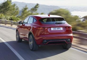 SPOTICAR Jaguar E-pace 2017 2.0d I4 R-dynamic S Awd 150cv Auto Usata - Suv Diesel Bianco - Lancusi - 502492672_4