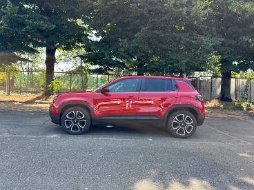 SPOTICAR Jeep Avenger 1.2 Turbo Altitude Usata - Suv Benzina Rosso - Torino - 1202351523_4