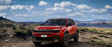 SPOTICAR Jeep Avenger 1.2 Mhev E-hybrid Turbo Summit Usata - Suv Ibrido Rosa - Foggia - 502484021_1