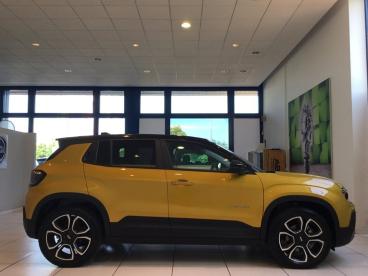 SPOTICAR Jeep Avenger Full-electric Summit Fwd 156cv Auto Usata - Suv Elettrica Giallo - Zimella - 502503948_2
