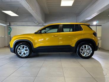 SPOTICAR Jeep Avenger 1.2 Turbo Altitude Usata - Suv Benzina Giallo - Milano - 1202512926_4
