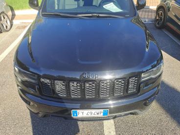 SPOTICAR Jeep Cherokee Grand Cherokee 3.0 V6 Crd 250 Cv Multijet Ii Limited Usata - Suv Diesel Nero - Roma - 502272792_2
