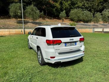 SPOTICAR Jeep Cherokee Grand Cherokee Iv 2017 3.0 V6 Summit 250cv Auto My19 Usata - Suv Diesel Bianco - Lancusi - 502493204_3