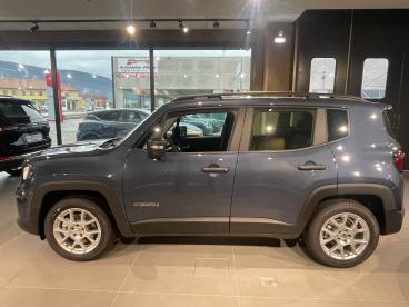 SPOTICAR Jeep Renegade E-hybrid My24 Altitude 1.5 Turbo T4 E-hybrid 130cv Usata - Suv Ibrido Blu - Bollengo - 502379448_5
