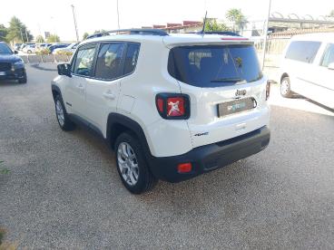 SPOTICAR Jeep Renegade 1.3 T4 190cv Phev 4xe At6 Limited Usata - Suv Ibrido Plug-in Bianco - Foggia - 502462890_4