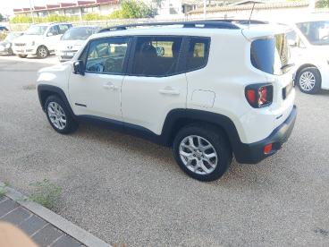 SPOTICAR Jeep Renegade 1.3 T4 190cv Phev 4xe At6 Limited Usata - Suv Ibrido Plug-in Bianco - Foggia - 502462890_5