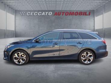 SPOTICAR Kia Ceed Cee-d Ceed Sw 1.6 Crdi Evolution 136cv Dct Usata - Station Wagon Diesel Blu - Albignasego - 502391755_2