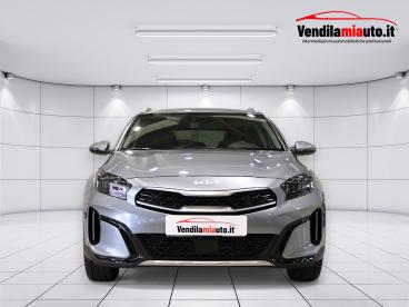SPOTICAR Kia Ceed Cee-d Xceed Phev 1.5 T-gdi 160 Cv Mhev Imt Business Usata - Coupé-cabriolet Benzina Grigio - Milano - 502443522_3