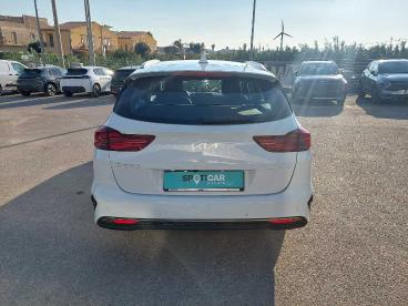 SPOTICAR Kia Ceed Cee-d 1.6 Crdi 136 Cv Mhev Imt Sw Business Class Usata - Station Wagon Diesel Bianco - Trapani - 1202514354_4