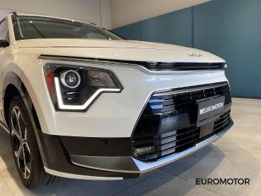 SPOTICAR Kia Niro 1.6 Gdi Phev Style Dct Usata - Suv Ibrido Bianco - Modugno - 1202325017_4