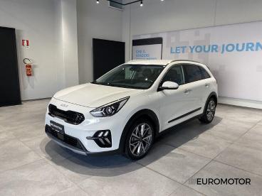 SPOTICAR Kia Niro 1.6 Gdi Hev Style Techno Pack Dct My20 Usata - Suv Ibrido Bianco - Modugno - 1202390160_1