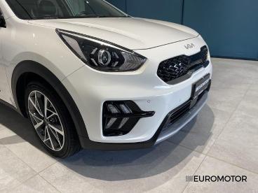 SPOTICAR Kia Niro 1.6 Gdi Hev Style Techno Pack Dct My20 Usata - Suv Ibrido Bianco - Modugno - 1202390160_4