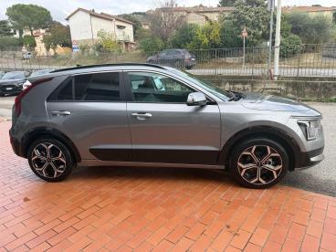 SPOTICAR Kia Niro Tri-fuel 1.6 Gdi Dct Hev Gpl Style Usata - Suv Gpl-metano Argento - Arezzo - 602393951_4