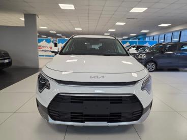 SPOTICAR Kia Niro 1.6 My25 Phev 2wd Business Usata - Suv Ibrido Bianco - Bollengo - 502395223_2