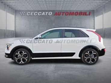 SPOTICAR Kia Niro 1.6 Gdi Phev Style 171cv Dct Usata - Suv Ibrido Bianco - Albignasego - 502399840_2