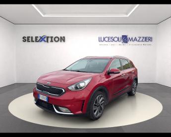 SPOTICAR Kia Niro 1ª Serie 1.6 Gdi Dct Hev Style Usata - Suv Ibrido Rosso - Jesi - 502423570_1