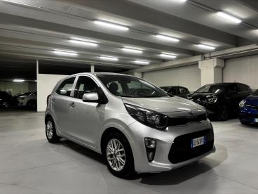 SPOTICAR Kia Picanto Iii 2021 1.0 Dpi X Line Gpl Usata - City Car Gpl-metano Grigio - Bollengo - 502392646_1