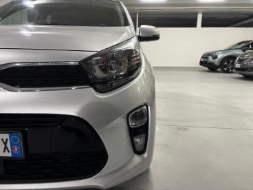 SPOTICAR Kia Picanto Iii 2021 1.0 Dpi X Line Gpl Usata - City Car Gpl-metano Grigio - Bollengo - 502392646_5