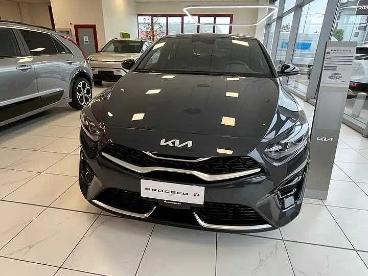 SPOTICAR Kia Ceed Pro Ceed 1.5 Tgdi 140cv Dct Special Edition Km Zero Usata - Station Wagon Ibrido Grigio - Magenta - 1202331088_2