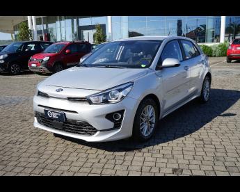 SPOTICAR Kia Rio 4ª Serie 1.0 T-gdi 100 Cv Mhev Imt Style Usata - City Car Ibrido Grigio - Pineto - 502455242_3