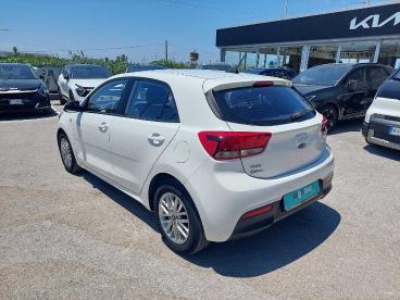 SPOTICAR Kia Rio 1.2 Dpi 84 Cv Style Cmf Tt Usata - City Car Benzina Bianco - Trapani - 1202468985_3
