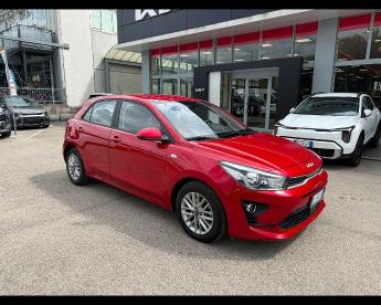 SPOTICAR Kia Rio 1.0 T-gdi Mhev Style 100cv Imt Usata - City Car Ibrido Rosso - Terni - 1202470092_3