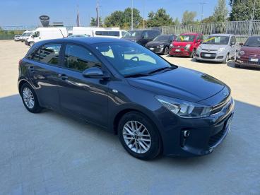 SPOTICAR Kia Rio 1.2 Evolution Gpl 82cv Usata - City Car Gpl-metano Grigio - Milano - 502505378_3