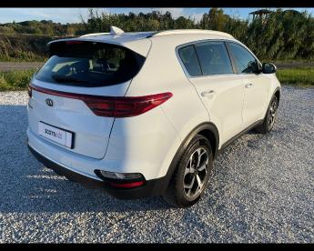 SPOTICAR Kia Sportage Iv 2018 Benzina 1.6 Ecogpl Business Class 2wd 1 Usata - Suv Gpl-metano Bianco - Venturina Terme - 502294084_4