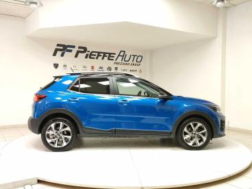 SPOTICAR Kia Stonic 1.0 T-gdi 120 Cv Mhev Dct Gt Line Usata - Suv Ibrido Blu - Teramo - 1202241501_5