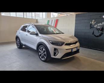 SPOTICAR Kia Stonic 1.0 T-gdi Mhev Style 100cv Imt Usata - Suv Benzina Grigio - Tortoreto - 502313072_1