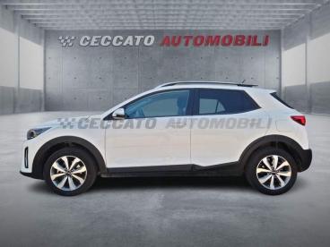 SPOTICAR Kia Stonic 1.2 Dpi Style 84cv Usata - Suv Benzina Blu - Thiene - 502392059_2
