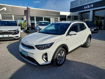 SPOTICAR Kia Stonic 1.2 Dpi Style Tt Usata - Suv Benzina Bianco - Trapani - 1202403023_1