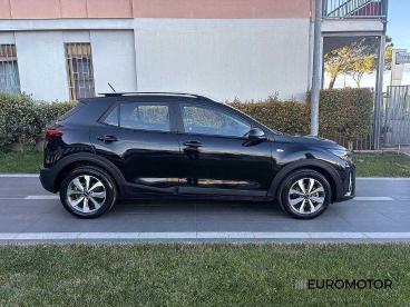 SPOTICAR Kia Stonic 1.0 T-gdi Mhev Style Design Pack 100cv Imt Usata - Suv Ibrido Nero - Modugno - 1202414568_4
