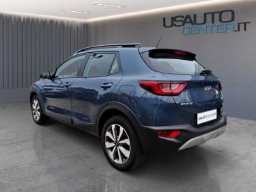 SPOTICAR Kia Stonic 1.2 Dpi Style Usata - Suv Benzina Grigio - Gavirate - 502429977_5