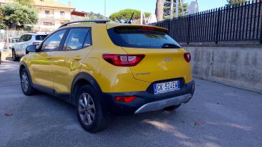 SPOTICAR Kia Stonic 1.2 Dpi Urban 84cv Usata - Suv Benzina Giallo - Lancusi - 502440836_4