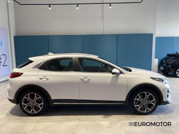 SPOTICAR Kia Xceed 1.0 T-gdi Style Gpl 111cv Usata - Berlina Gpl-metano Bianco - Modugno - 1202325816_5
