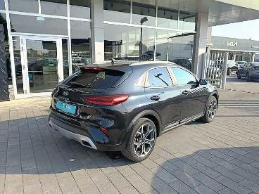 SPOTICAR Kia Xceed Phev 1.6 Plug-in Hybrid 141cv Dct Hightech Usato Usata - Berlina Ibrido Plug-in Nero - Magenta - 1202393159_5