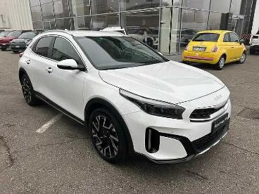 SPOTICAR Kia Xceed Phev 1.6 Plug-in Hybrid 141cv Dct7 Style Usato Usata - Berlina Ibrido Plug-in Bianco - Magenta - 1202421901_1