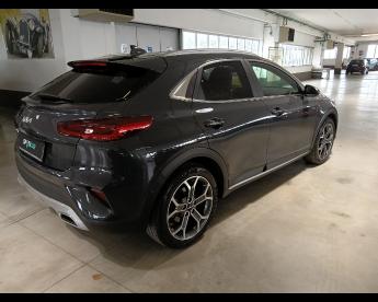 SPOTICAR Kia Xceed 1.5 T-gdi Mhev High Tech 160cv Dct Usata - Berlina Ibrido Grigio - Pisa - 502423213_5