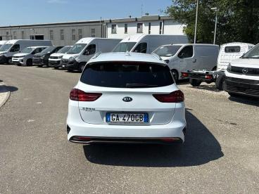 SPOTICAR Kia Xceed 1.6 Crdi 136cv Evolution Usata - Berlina Diesel Bianco - Faenza - 1202480223_5